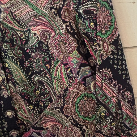 Lauren Ralph Lauren Non Iron Vibrant Paisley Blouse in size XS - Picture 3 of 10